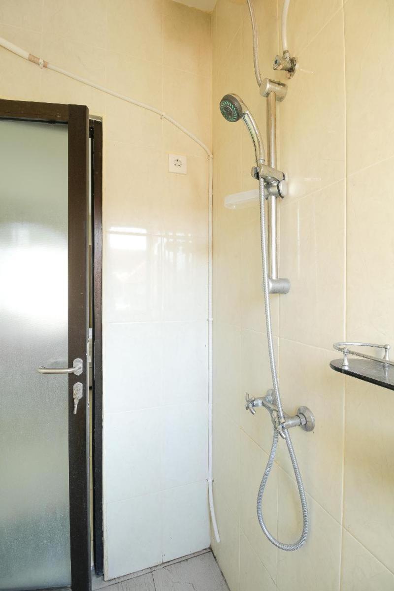 קוטה לומבוק Tuban Torres Accommodation מראה חיצוני תמונה