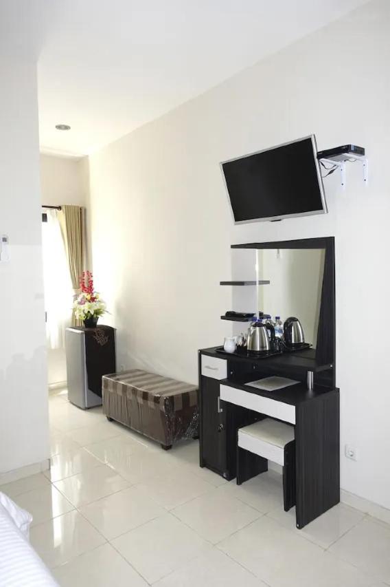 קוטה לומבוק Tuban Torres Accommodation מראה חיצוני תמונה