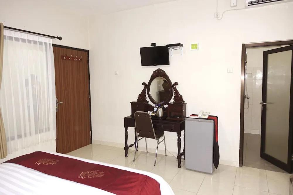 קוטה לומבוק Tuban Torres Accommodation מראה חיצוני תמונה